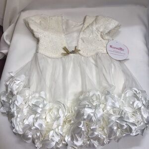 Nanette Lepore Baby girl Ivory Flower Petal Dress 18M NWT (1pc / No Bottoms)